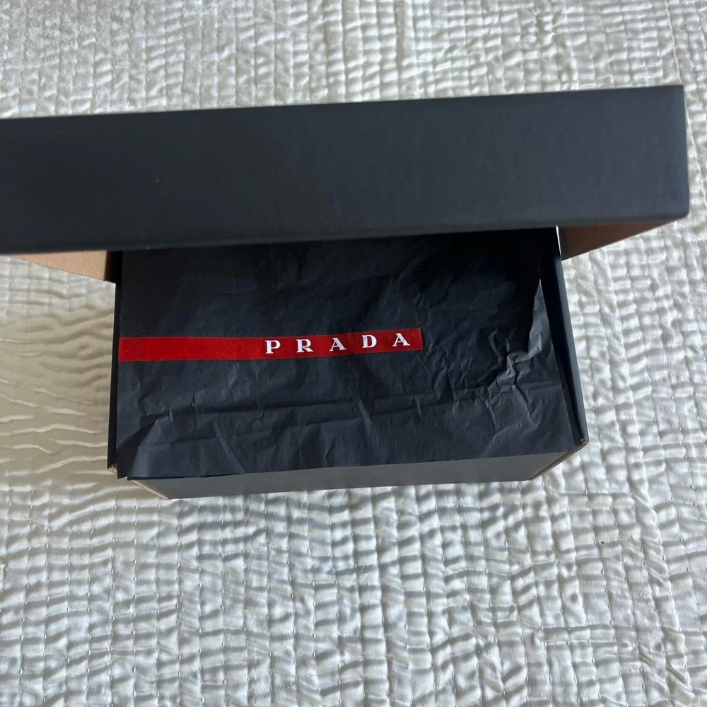 Prada Box and tissue paper Set
